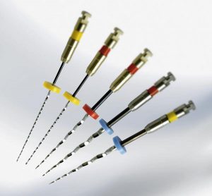 Zahngesundheit im Loretto Tübingen - Nickel-Titan-Feilen, Implantologie, Zähne, Zahnimplantate, Implantologe, Implantation
